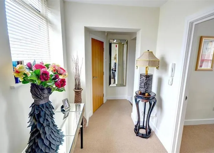 Osprey - Modern Apartment In Fab Location - Sleeps Up To 5!