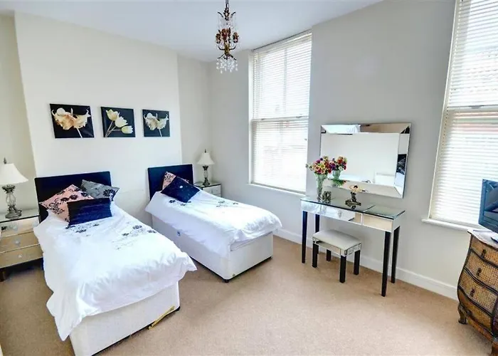 Osprey - Modern Apartment In Fab Location - Sleeps Up To 5!